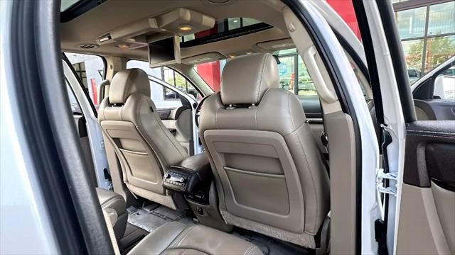 used 2016 GMC Acadia car, priced at $14,475