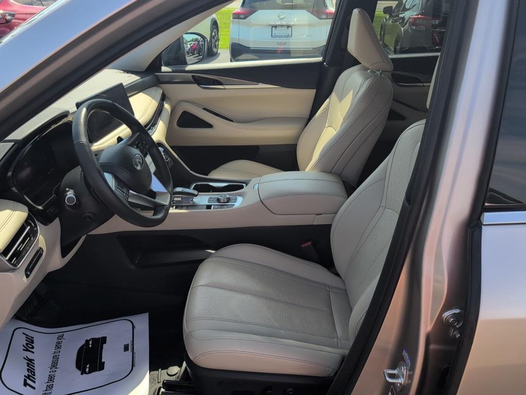 used 2024 INFINITI QX60 car, priced at $44,101