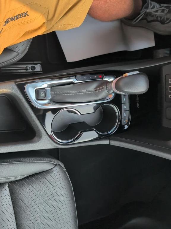 used 2022 Buick Encore GX car, priced at $24,495