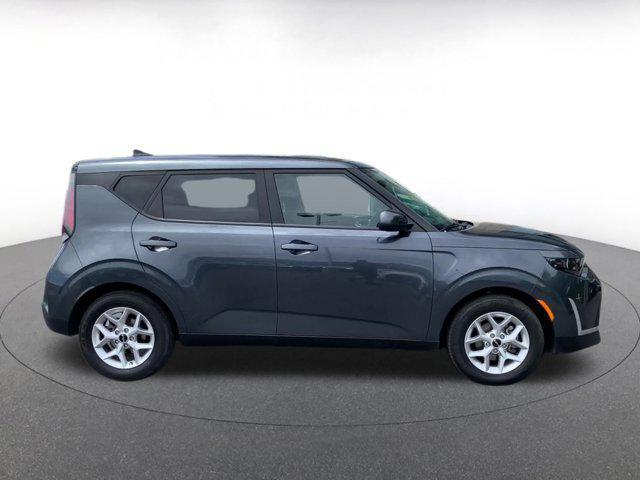 used 2024 Kia Soul car, priced at $17,870