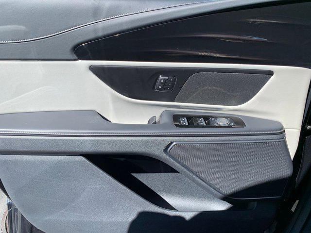 used 2024 Lincoln Nautilus car, priced at $43,565