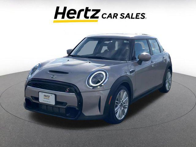 used 2024 MINI Hardtop car, priced at $25,518