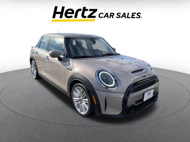 used 2024 MINI Hardtop car, priced at $25,518