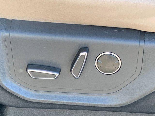 used 2024 Ford Expedition car, priced at $50,309