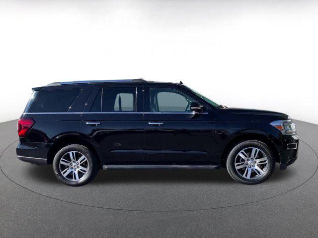 used 2024 Ford Expedition car, priced at $50,309