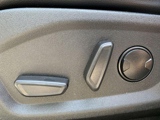 used 2023 Ford Edge car, priced at $19,139