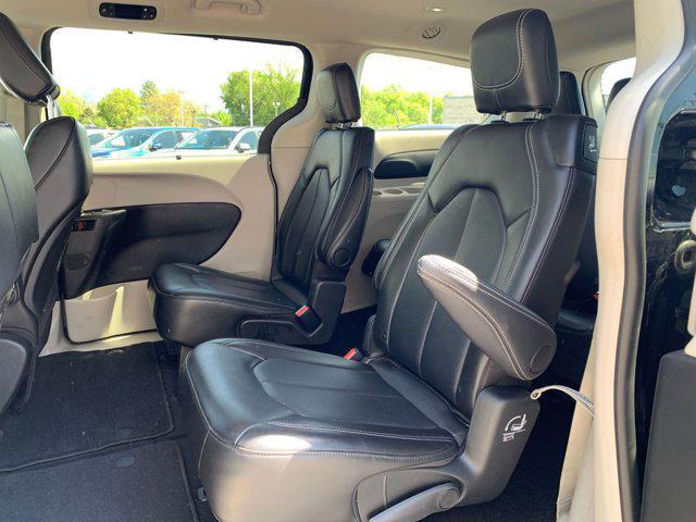 used 2024 Chrysler Pacifica car, priced at $35,073