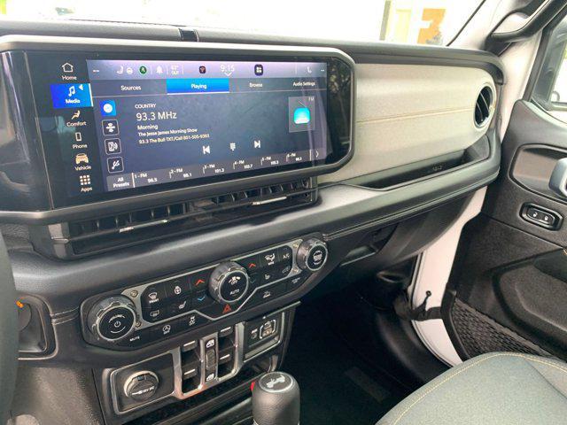 used 2025 Jeep Wrangler car, priced at $37,900