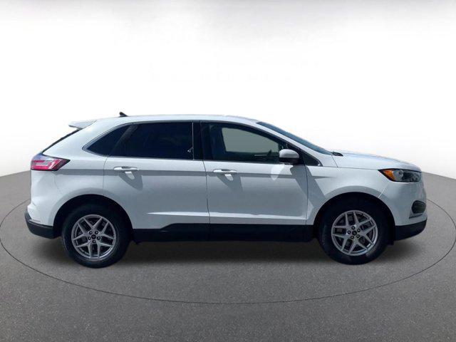 used 2024 Ford Edge car, priced at $22,901