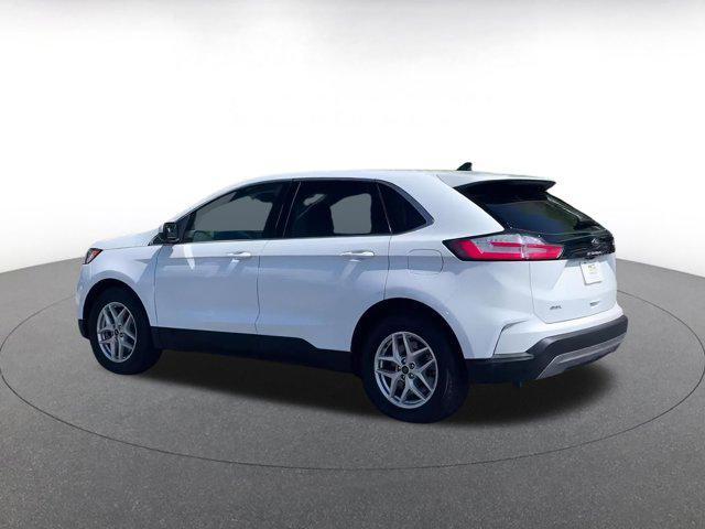 used 2024 Ford Edge car, priced at $22,901