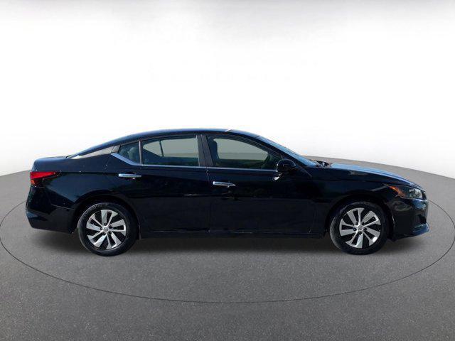 used 2023 Nissan Altima car, priced at $16,221
