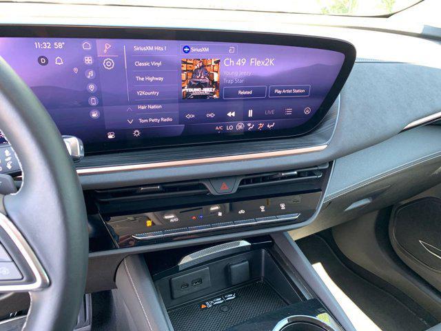 used 2024 Buick Envision car, priced at $29,957