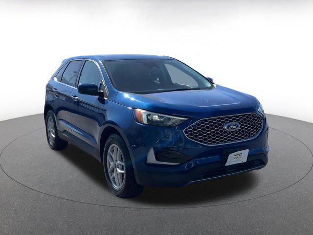 used 2024 Ford Edge car, priced at $23,857