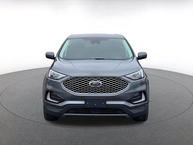 used 2024 Ford Edge car, priced at $23,055