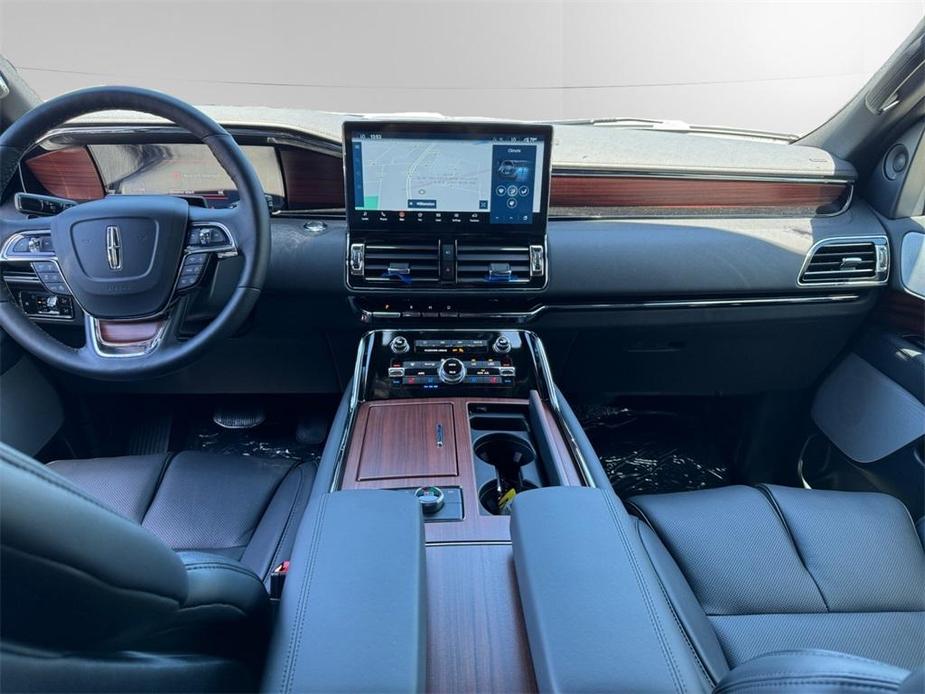 new 2024 Lincoln Navigator car, priced at $105,520