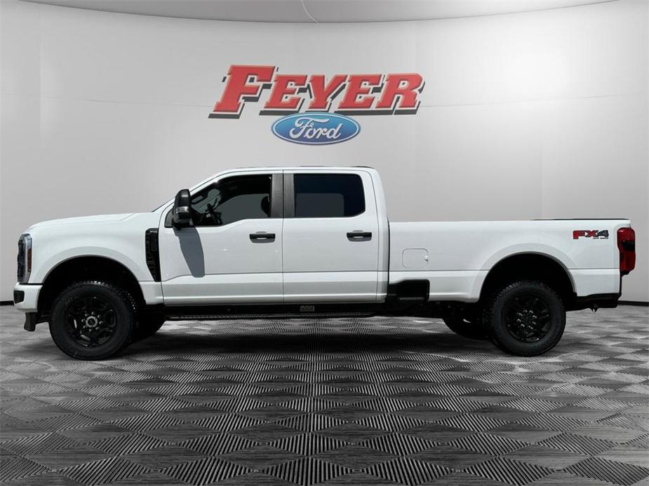 new 2024 Ford F-350 car, priced at $63,830