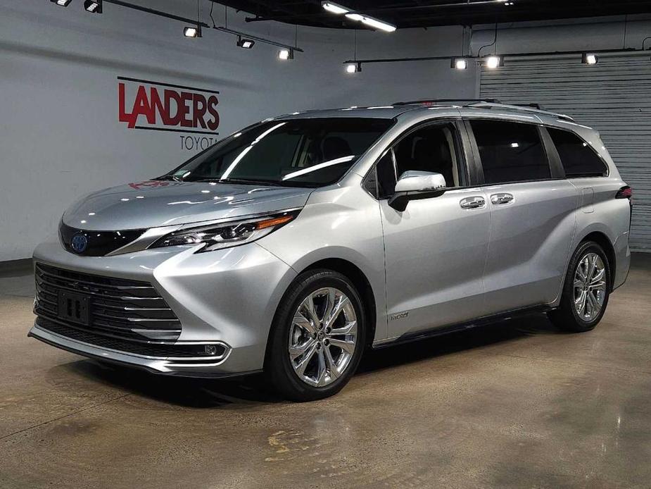 used 2021 Toyota Sienna car, priced at $46,695