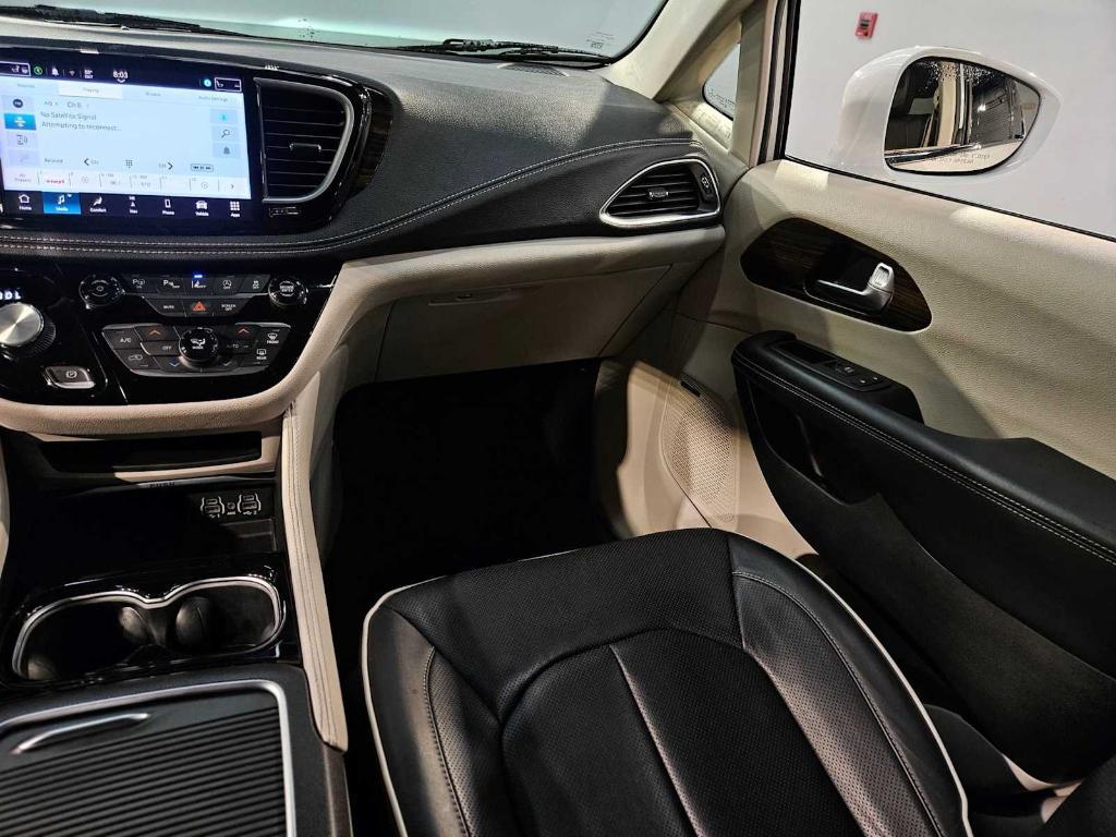 used 2022 Chrysler Pacifica car, priced at $25,400