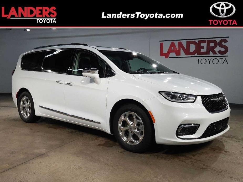 used 2022 Chrysler Pacifica car, priced at $25,400