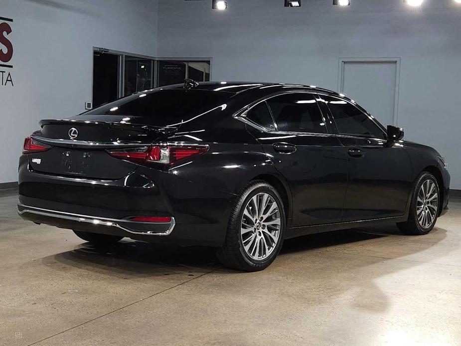 used 2021 Lexus ES 300h car, priced at $33,302