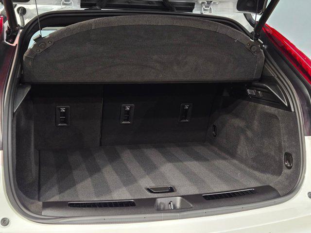 used 2024 Cadillac XT4 car, priced at $42,676