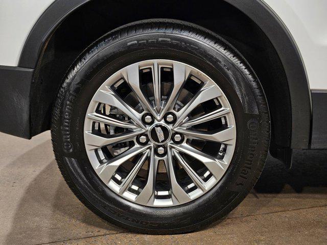 used 2024 Cadillac XT4 car, priced at $42,676