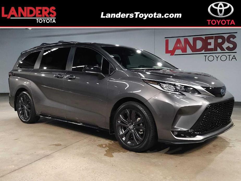 used 2022 Toyota Sienna car, priced at $36,995