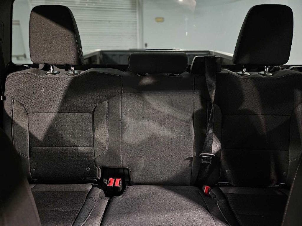 used 2022 Chevrolet Silverado 1500 car, priced at $32,995