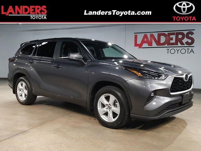 used 2024 Toyota Highlander car, priced at $41,498