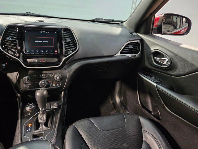 used 2020 Jeep Cherokee car, priced at $19,393