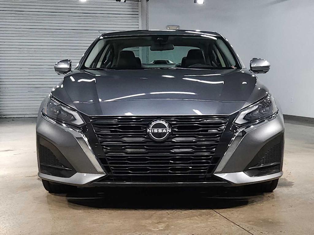 used 2023 Nissan Altima car, priced at $21,900