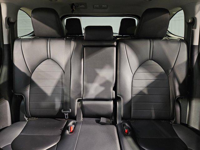 used 2023 Toyota Highlander car, priced at $39,995