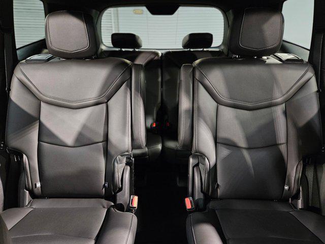 used 2025 Cadillac XT6 car, priced at $45,424