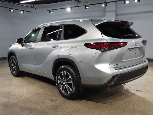 used 2023 Toyota Highlander car, priced at $38,141