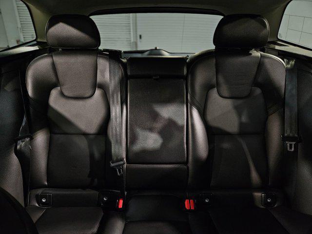 used 2022 Volvo XC60 car, priced at $35,976