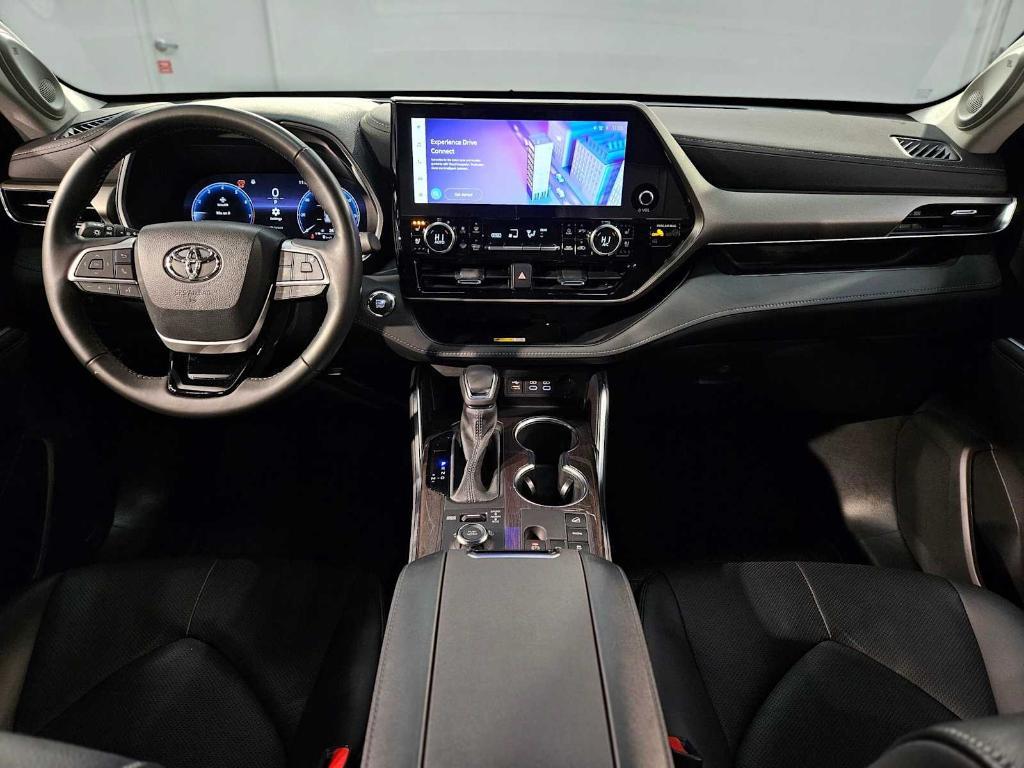 used 2023 Toyota Highlander car, priced at $39,496