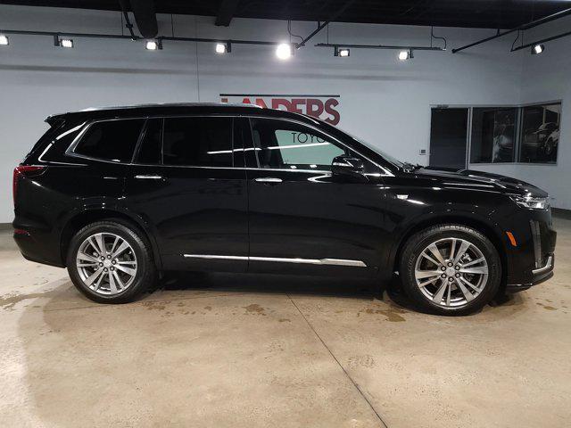 used 2025 Cadillac XT6 car, priced at $44,124