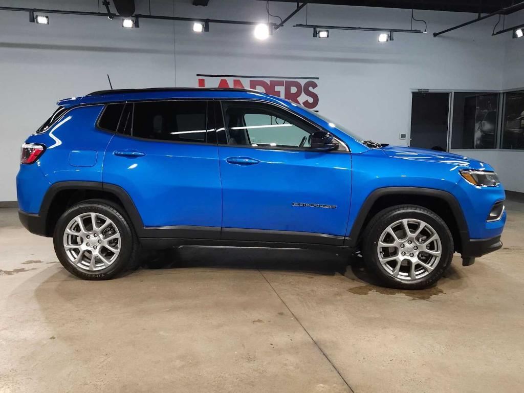 used 2022 Jeep Compass car, priced at $19,895