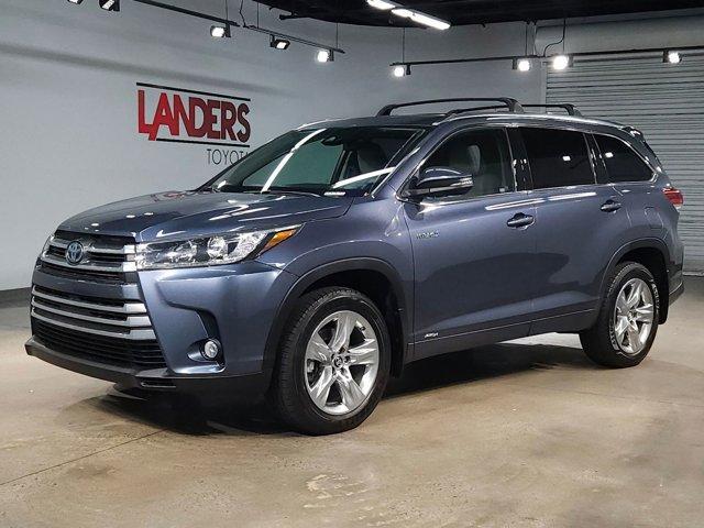 used 2017 Toyota Highlander Hybrid car, priced at $28,995