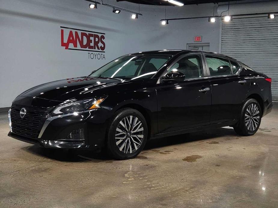 used 2023 Nissan Altima car, priced at $23,443