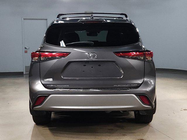 used 2021 Toyota Highlander car, priced at $39,225