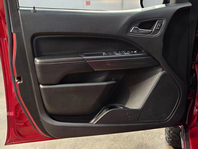 used 2022 GMC Canyon car, priced at $35,984