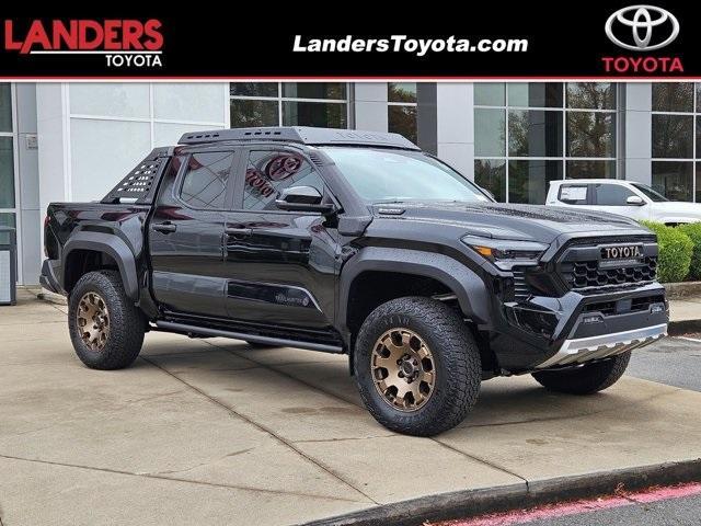 new 2024 Toyota Tacoma Hybrid car