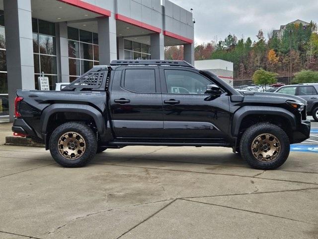 new 2024 Toyota Tacoma Hybrid car