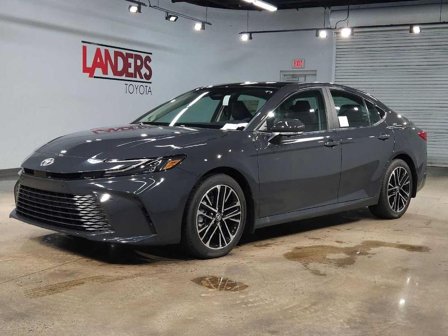 new 2025 Toyota Camry car