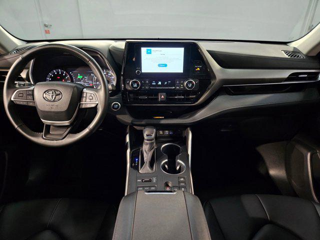 used 2024 Toyota Highlander car, priced at $41,410