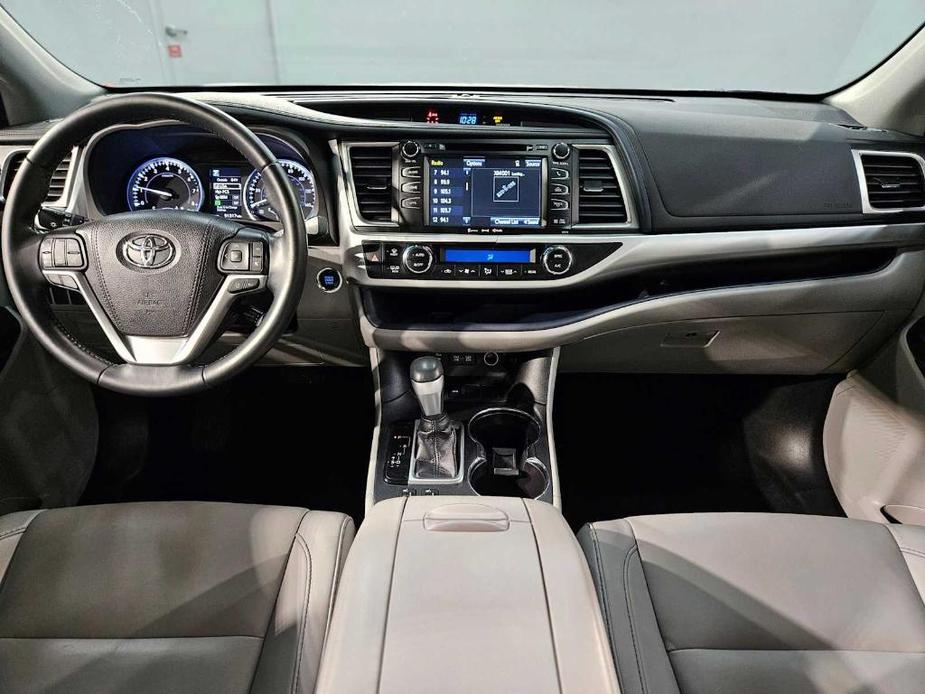 used 2018 Toyota Highlander car, priced at $23,950