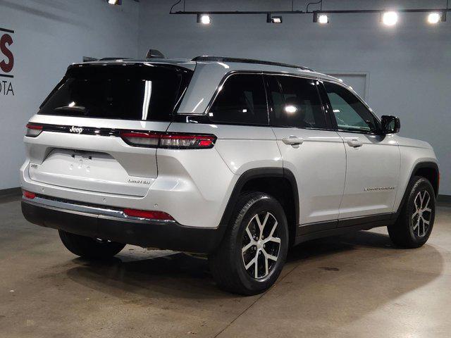 used 2024 Jeep Grand Cherokee car, priced at $35,900