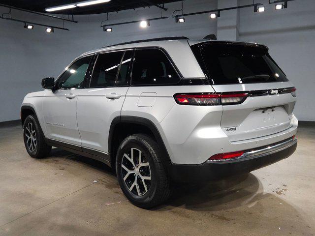 used 2024 Jeep Grand Cherokee car, priced at $35,900