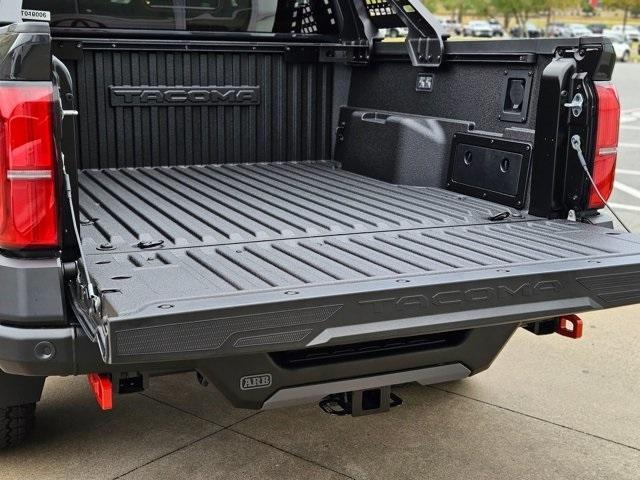 new 2024 Toyota Tacoma Hybrid car